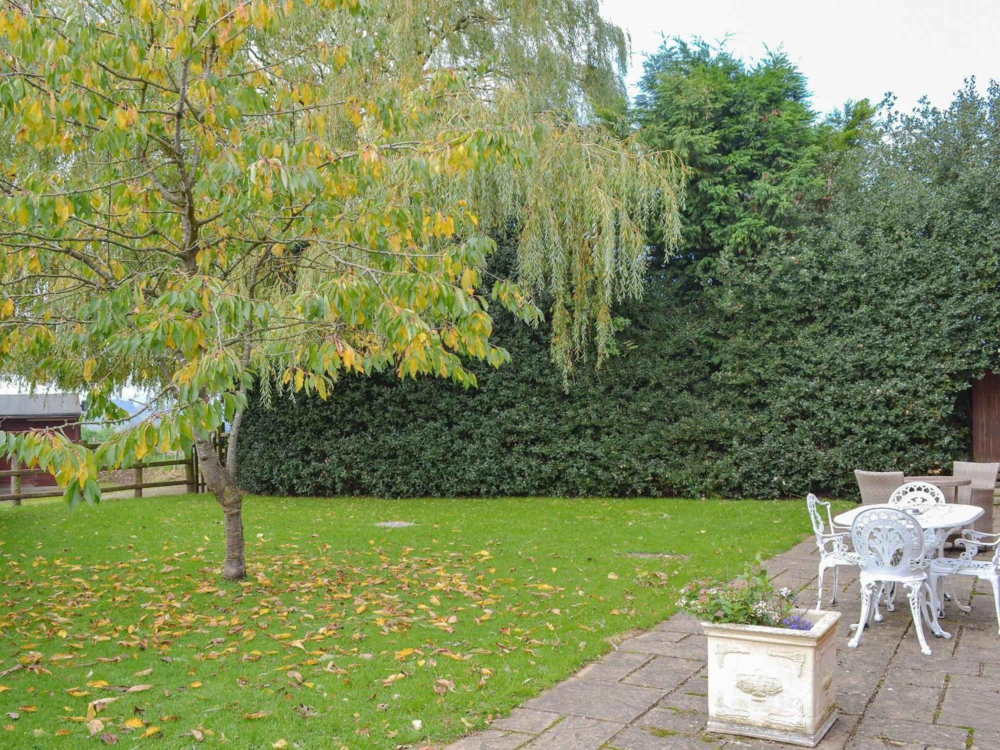 The Old Stables Villa Standon Eksteriør billede